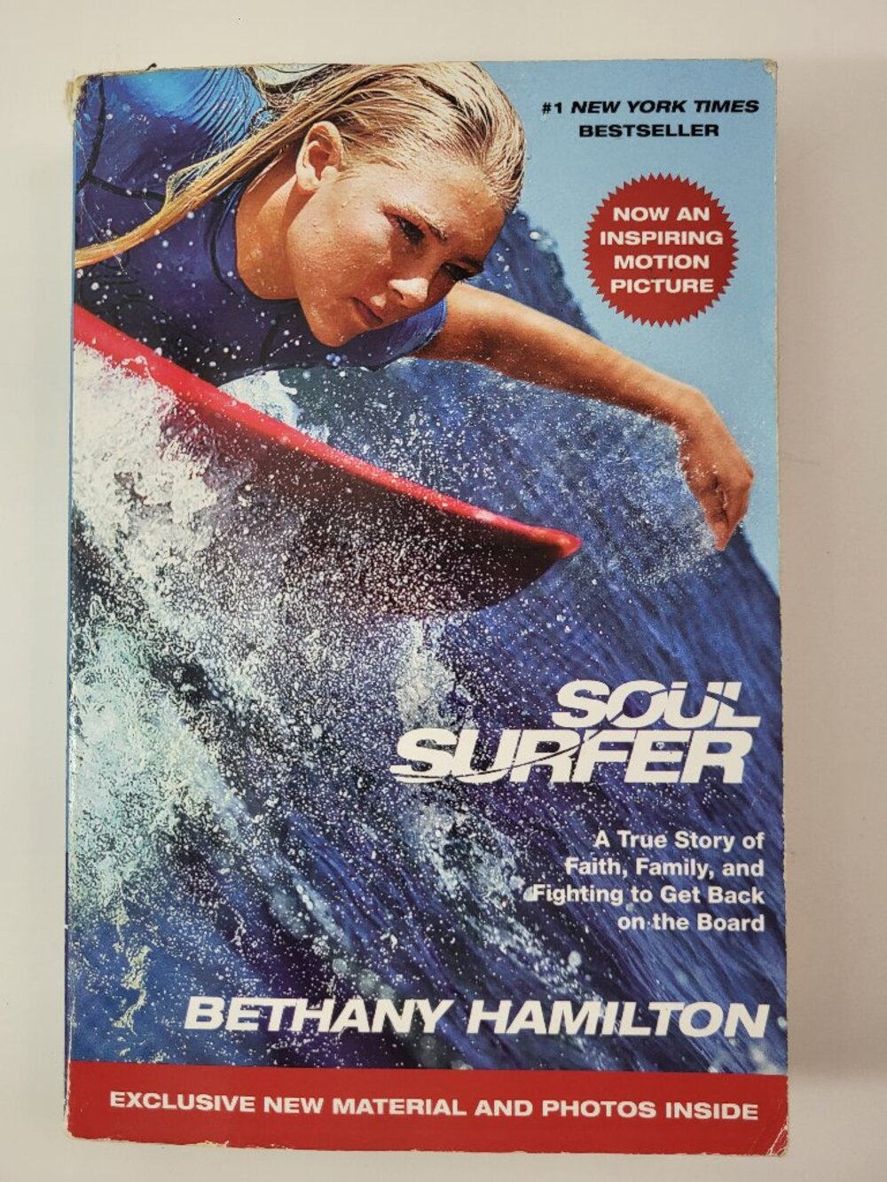 Soul Surfer Paperback Book 2011 Bethany Hamilton Memoir Movie Tie-In
